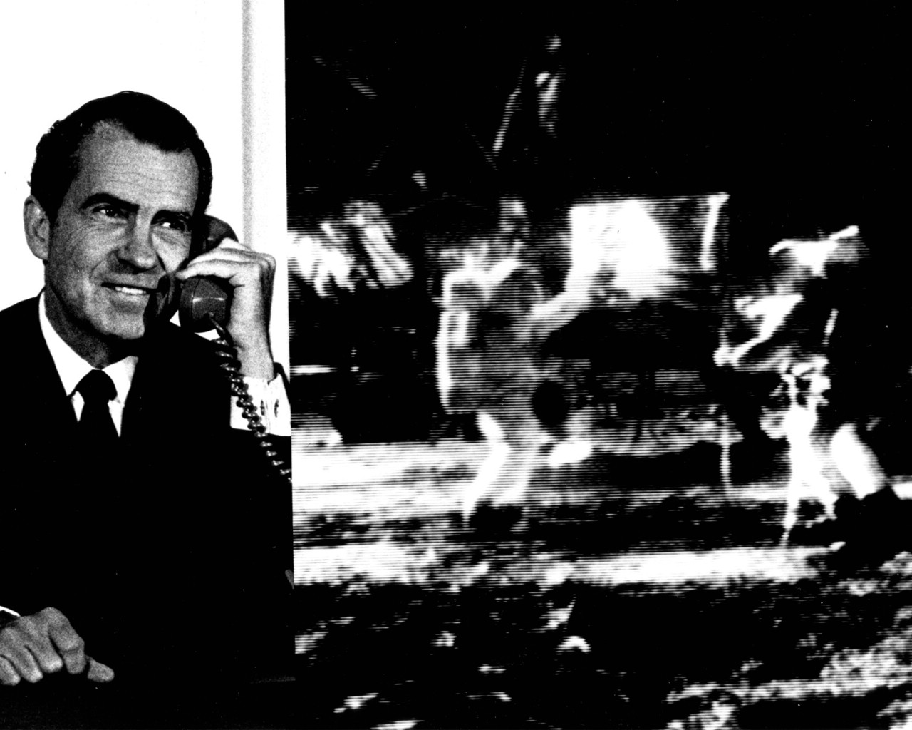 壁纸1280x1024One Giant Leap for Mankind  Nixon Telephones Armstrong on the Moon 尼克松和阿姆斯壮月球对话壁纸 阿波罗11号登月40周年纪念壁纸壁纸 阿波罗11号登月40周年纪念壁纸图片 阿波罗11号登月40周年纪念壁纸素材 人文壁纸 人文图库 人文图片素材桌面壁纸