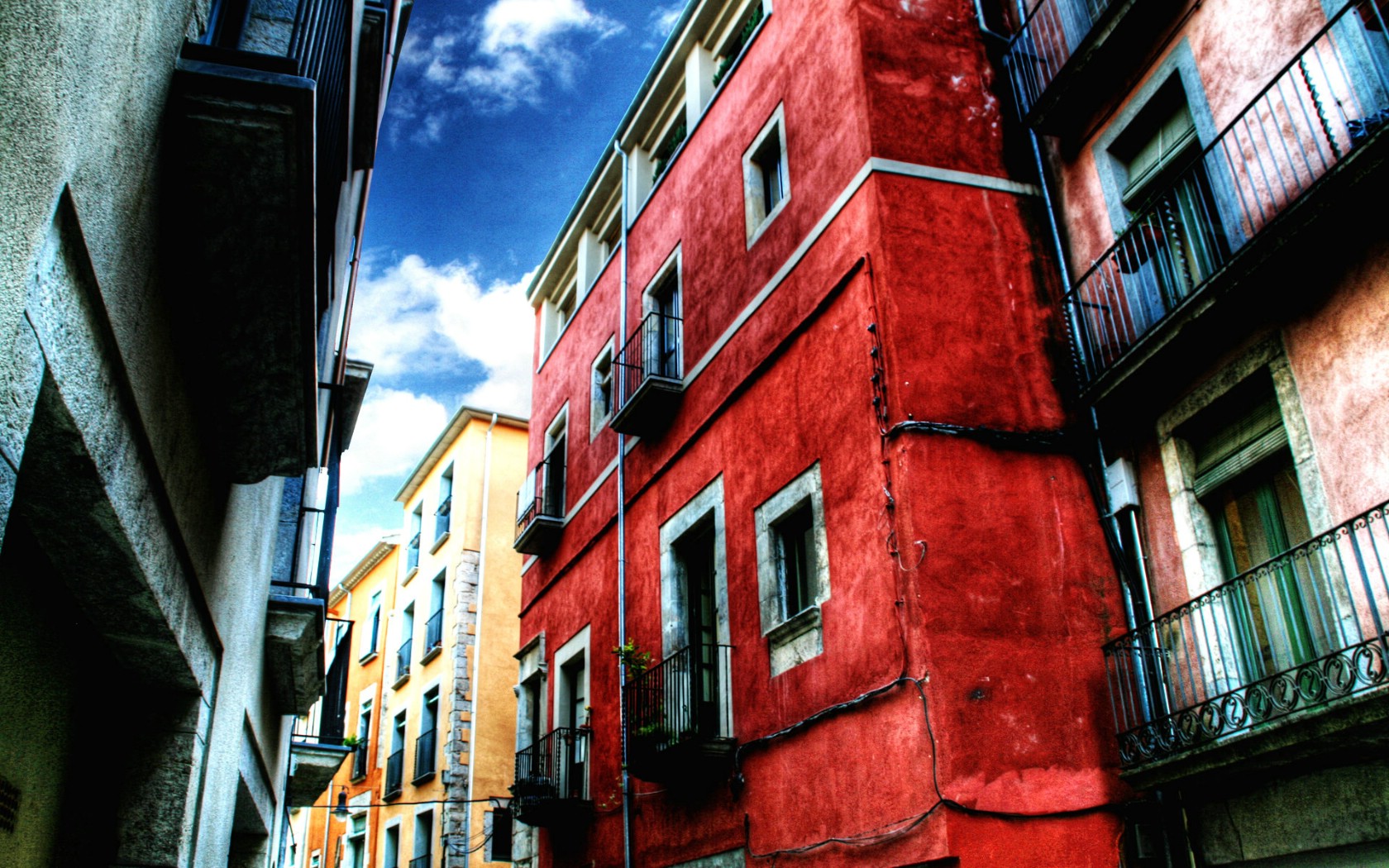 壁纸1680x1050HDR 西班牙城市映像 红房子 西班牙 Girona 赫罗纳城市风景壁纸 HDR 西班牙城市映像壁纸 HDR 西班牙城市映像图片 HDR 西班牙城市映像素材 人文壁纸 人文图库 人文图片素材桌面壁纸
