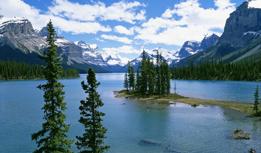 壁纸1024x600地球瑰宝 大尺寸自然风景壁纸精选 第六辑 Spirit Island Lake Maligne Jasper National Park Alberta Canada 加拿大贾斯珀国家公园 玛琳湖图片壁纸壁纸 地球瑰宝大尺寸自然风景壁纸精选 第六辑壁纸 地球瑰宝大尺寸自然风景壁纸精选 第六辑图片 地球瑰宝大尺寸自然风景壁纸精选 第六辑素材 风景壁纸 风景图库 风景图片素材桌面壁纸