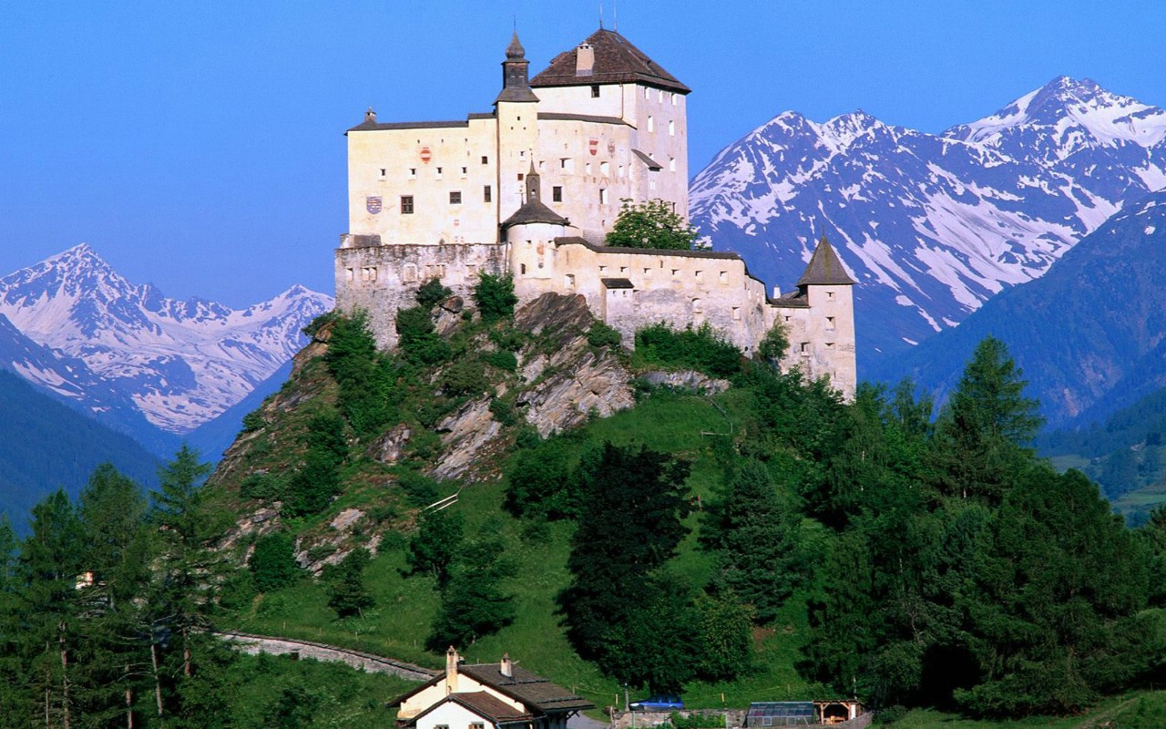 壁纸1280x800文化之旅 地理人文景观壁纸精选 第三辑 Tarasp Castle Graubuden Switzerland 瑞士格劳宾登 塔拉斯普城堡图片壁纸壁纸 文化之旅地理人文景观壁纸精选 第三辑壁纸 文化之旅地理人文景观壁纸精选 第三辑图片 文化之旅地理人文景观壁纸精选 第三辑素材 风景壁纸 风景图库 风景图片素材桌面壁纸