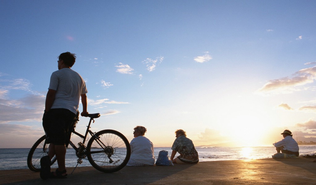 壁纸1024x600 夏日休闲时光壁纸 夏日休闲与阳光海滩壁纸 夏日休闲与阳光海滩图片 夏日休闲与阳光海滩素材 风景壁纸 风景图库 风景图片素材桌面壁纸