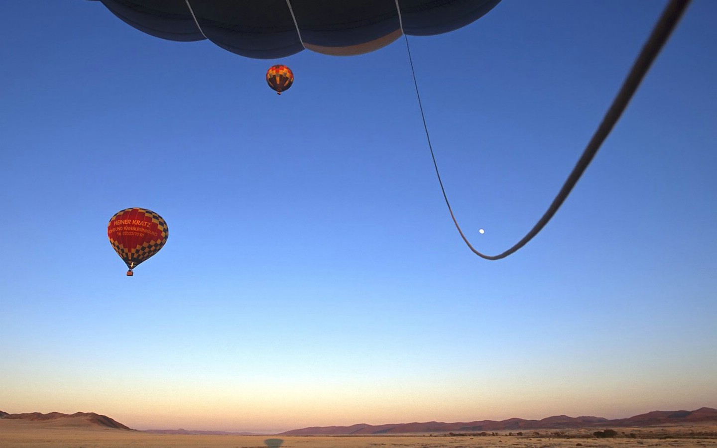 壁纸1440x900文化之旅 地理人文景观壁纸精选 第二辑 Hot Air Balloons Take Off at Sunrise Namib Desert Namibia 纳米比亚 纳米比沙漠热气球图片壁纸壁纸 文化之旅地理人文景观壁纸精选 第二辑壁纸 文化之旅地理人文景观壁纸精选 第二辑图片 文化之旅地理人文景观壁纸精选 第二辑素材 人文壁纸 人文图库 人文图片素材桌面壁纸