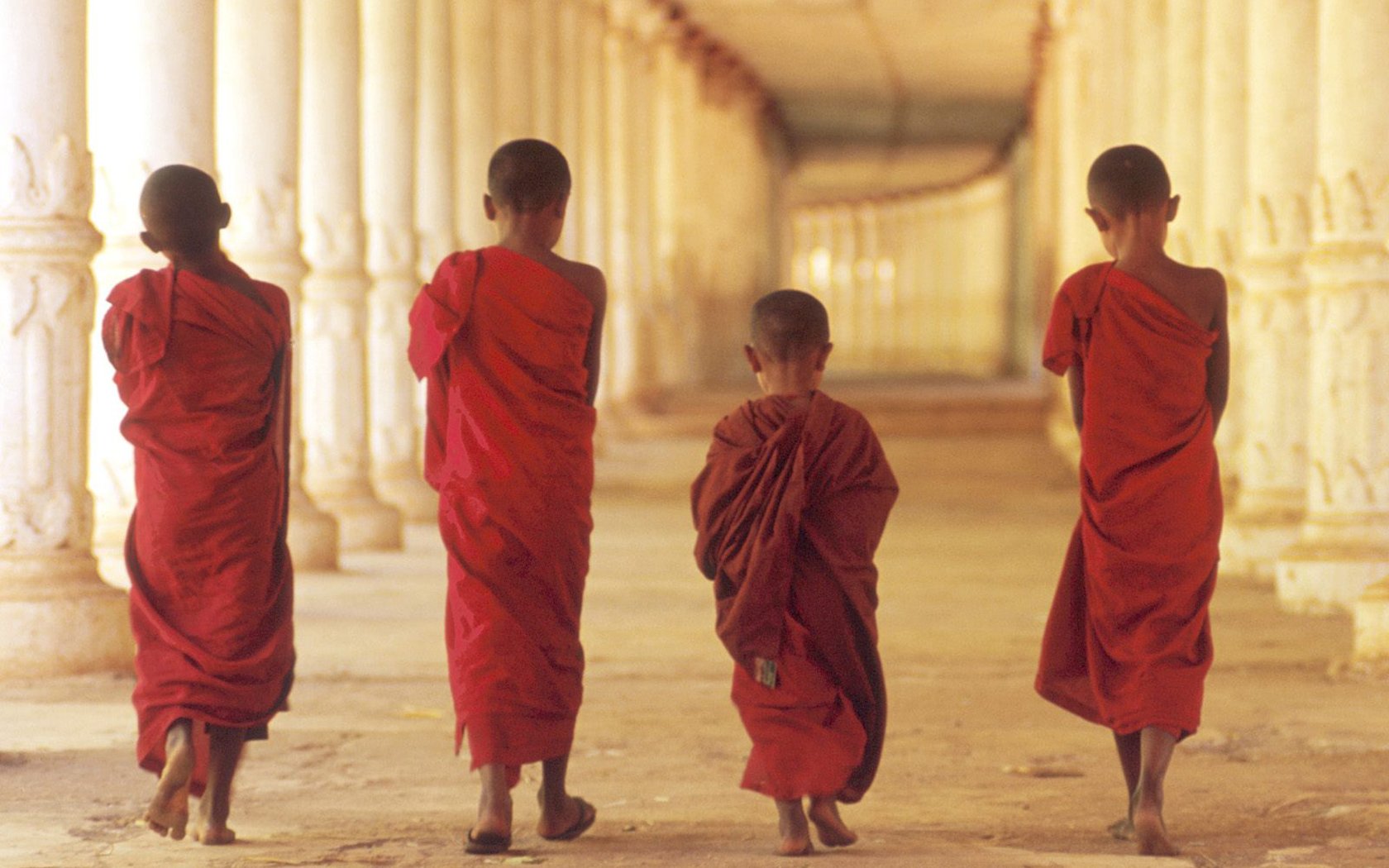 壁纸1680x1050文化之旅 地理人文景观壁纸精选 第二辑 Young Buddhist Monks Cambodia 柬埔寨 年幼僧侣图片壁纸壁纸 文化之旅地理人文景观壁纸精选 第二辑壁纸 文化之旅地理人文景观壁纸精选 第二辑图片 文化之旅地理人文景观壁纸精选 第二辑素材 人文壁纸 人文图库 人文图片素材桌面壁纸